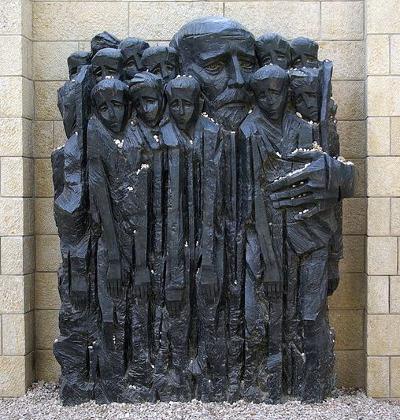 Памятник «Януш Корчак с детьми» в Иерусалиме